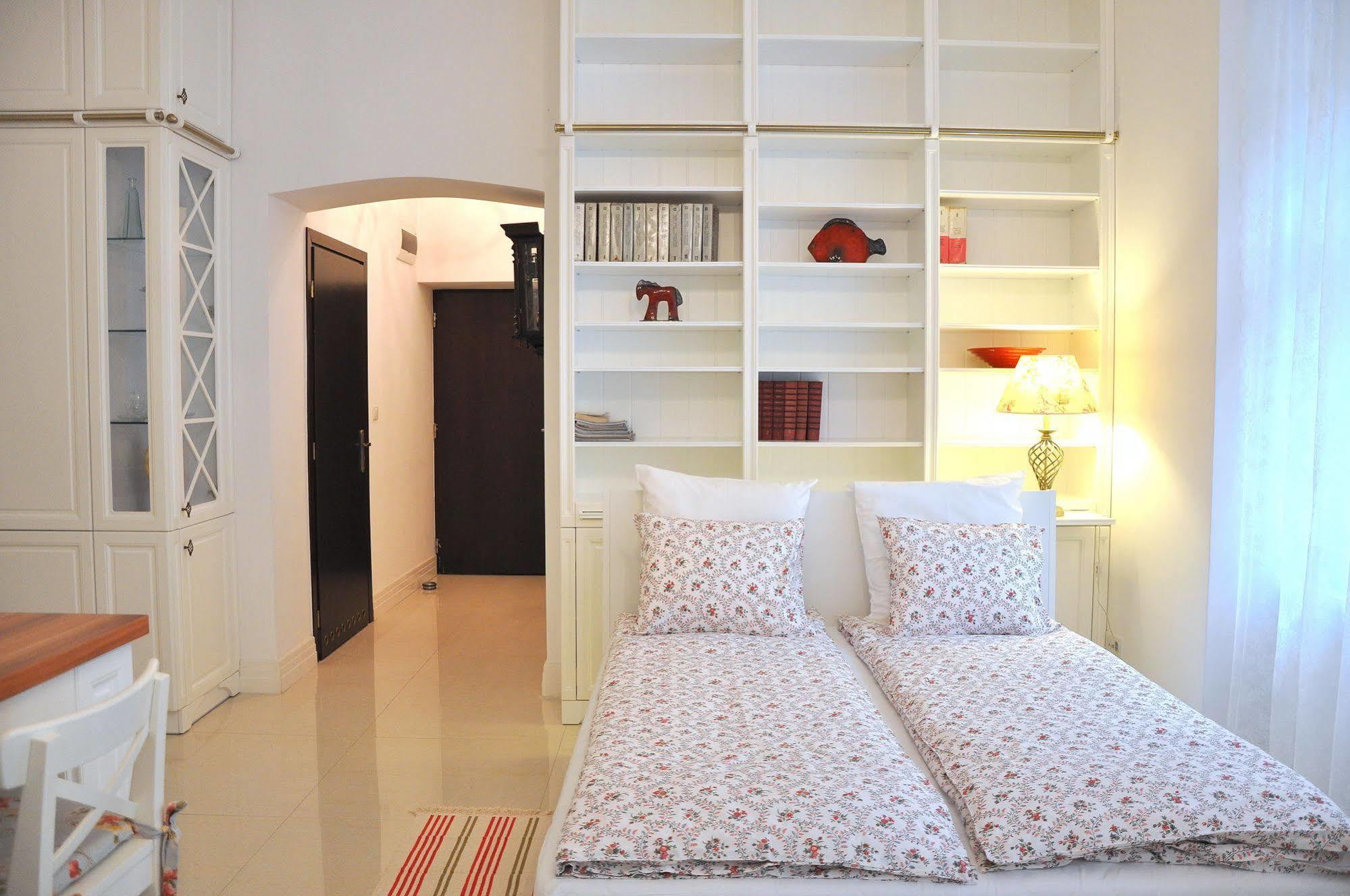 Happyguests Apartments Krakow Ngoại thất bức ảnh