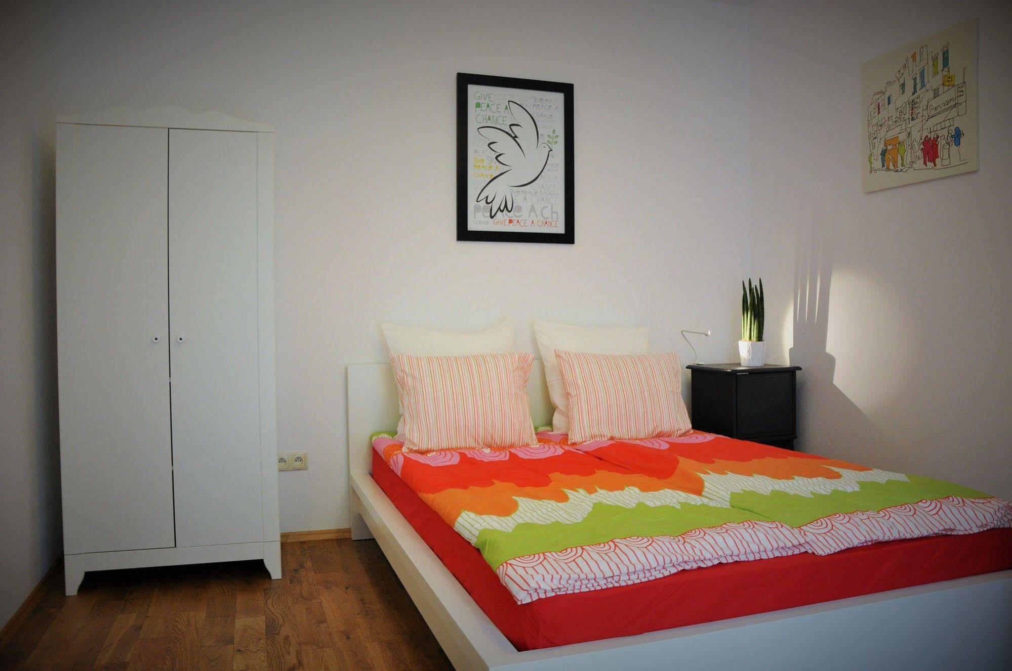 Happyguests Apartments Krakow Ngoại thất bức ảnh