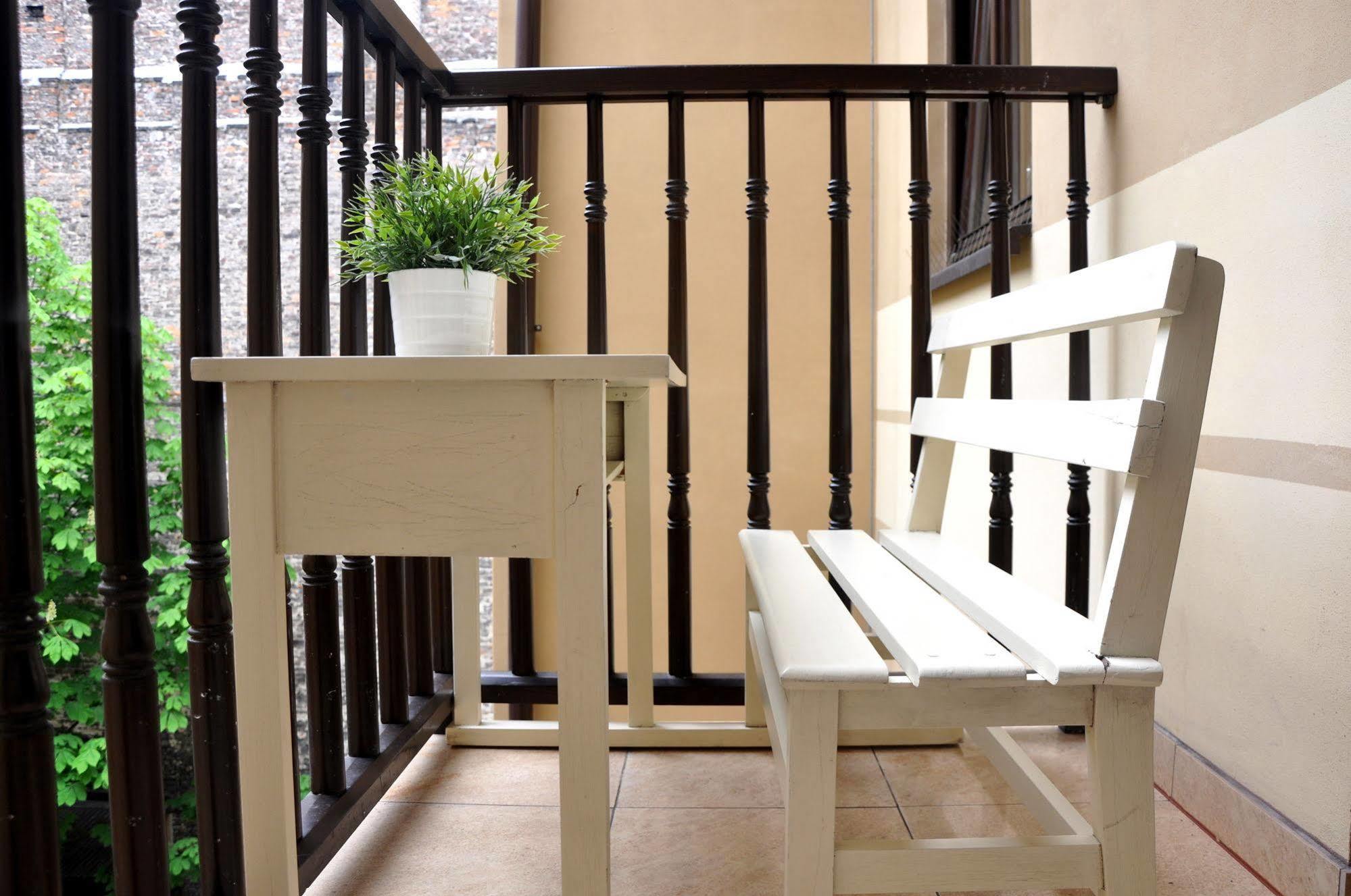 Happyguests Apartments Krakow Ngoại thất bức ảnh